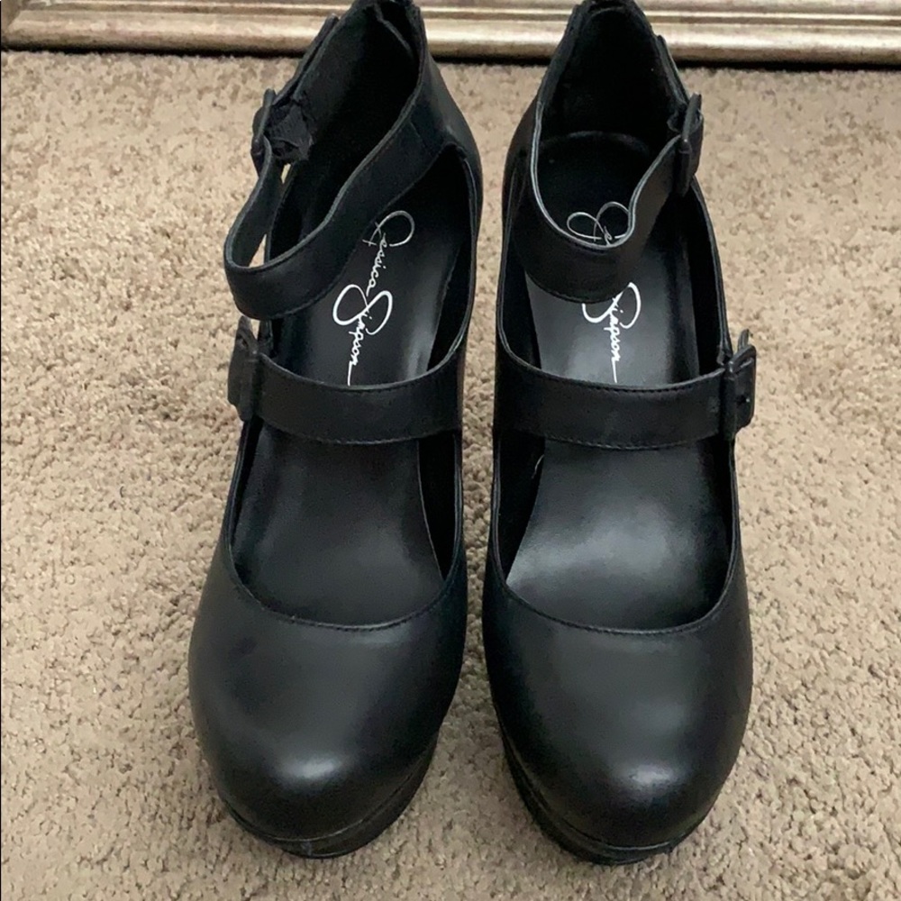 Jessica Simpson platform pumps